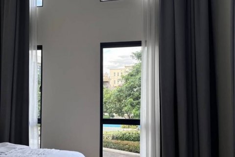 Adosado de 3 dormitorios en Bangkok, Tailandia № 134556 - foto 8