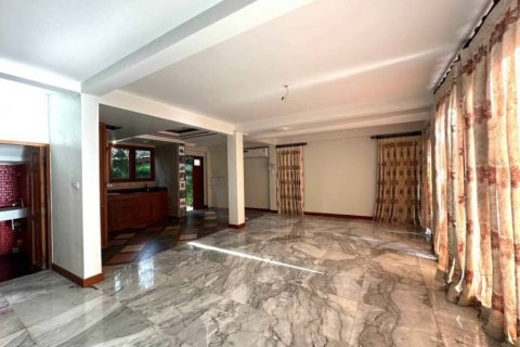 Casa de 3 dormitorios en Pattaya, Tailandia № 134551 - foto 3