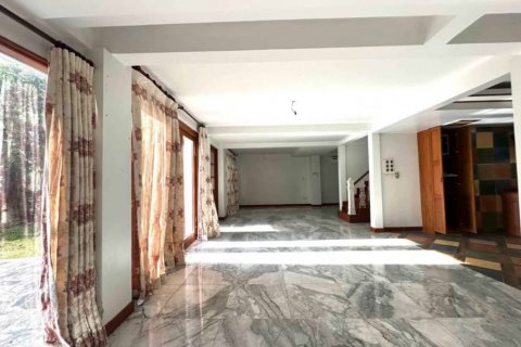 Casa de 3 dormitorios en Pattaya, Tailandia № 134551 - foto 4