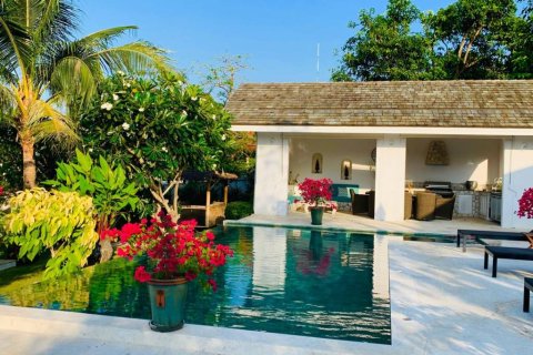 Chalet de 5 dormitorios en Surat Thani, Tailandia № 172660 - foto 3