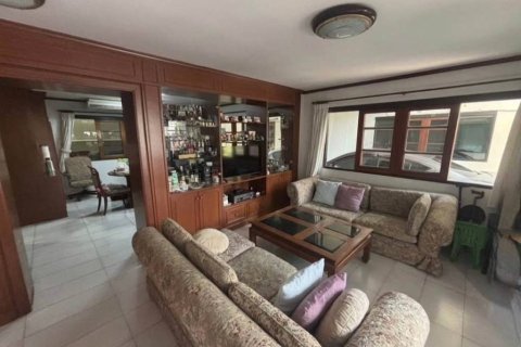Casa de 5 dormitorios en Suan Luang, Bangkok, Tailandia № 172659 - foto 4