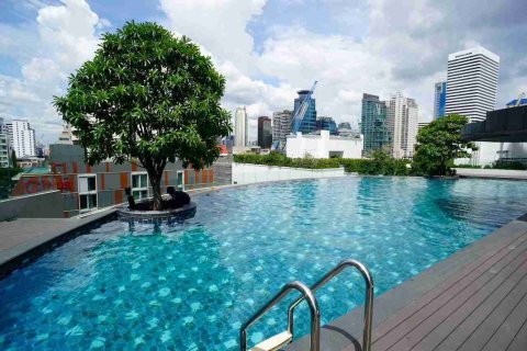 Condominio de 1 dormitorio en Bangkok, Tailandia № 183342 - foto 2