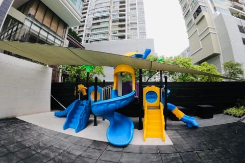 Condominio de 3 dormitorios en Bangkok, Tailandia № 181034 - foto 27