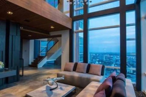 Condominio de 4 dormitorios en Bangkok, Tailandia № 181035 - foto 15