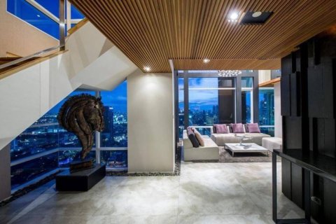 Condominio de 4 dormitorios en Bangkok, Tailandia № 181035 - foto 7