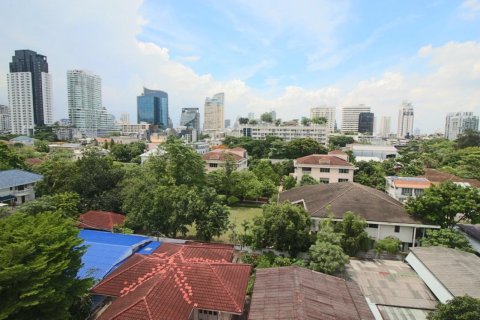 Ático de 4 dormitorios en Bangkok, Tailandia № 181037 - foto 7