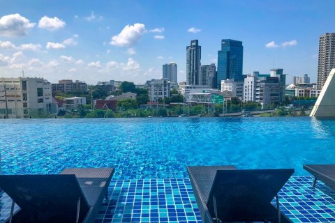 Condominio de 2 dormitorios en Bangkok, Tailandia № 65796 - foto 15