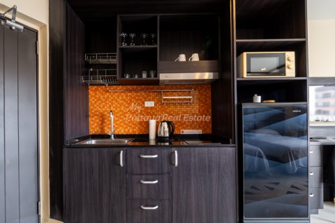 Estudio en el condominio en Bang Lamung, Tailandia № 209764 - foto 2