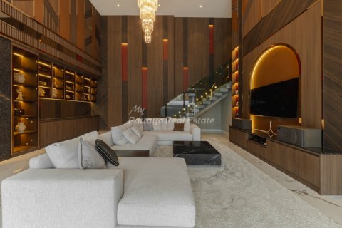 Casa de 8 dormitorios en Pattaya, Tailandia № 209766 - foto 9
