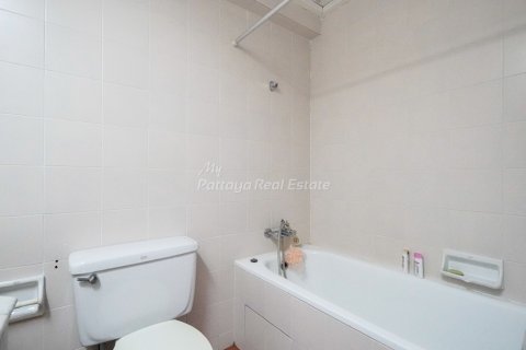 Condominio de 1 dormitorio en Chonburi, Tailandia № 209763 - foto 6
