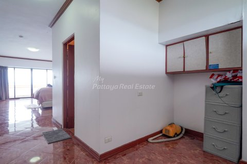 Condominio de 1 dormitorio en Chonburi, Tailandia № 209763 - foto 15