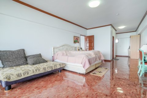 Condominio de 1 dormitorio en Chonburi, Tailandia № 209763 - foto 13
