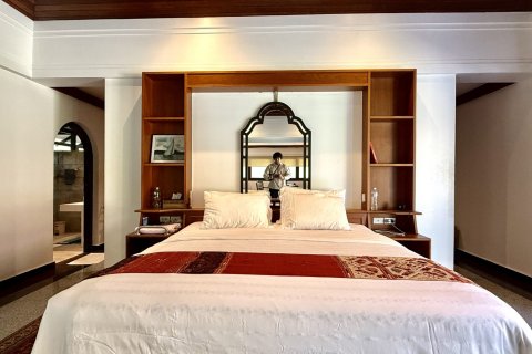 Casa de 4 dormitorios en Bang Sare, Tailandia № 156778 - foto 17