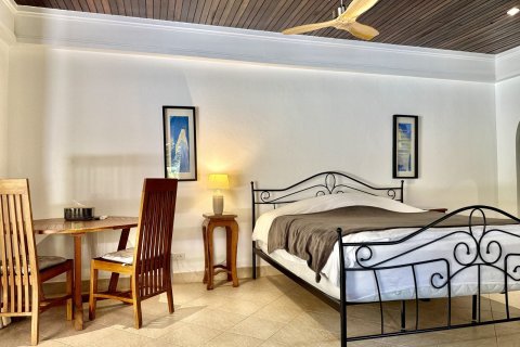Casa de 4 dormitorios en Bang Sare, Tailandia № 156778 - foto 25
