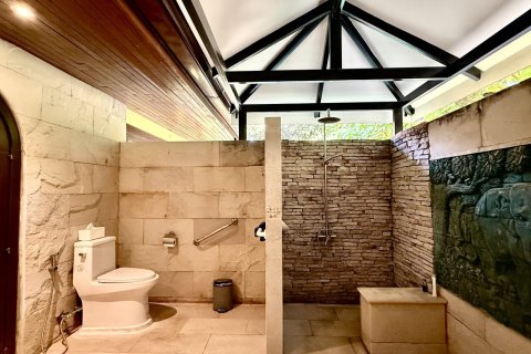 Casa de 4 dormitorios en Bang Sare, Tailandia № 156778 - foto 24