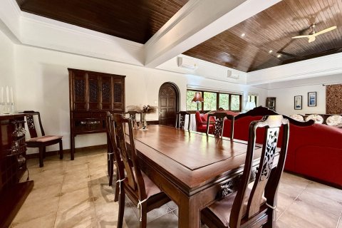 Casa de 4 dormitorios en Bang Sare, Tailandia № 156778 - foto 14