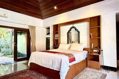 Casa de 4 dormitorios en Bang Sare, Tailandia № 156778 - foto 18