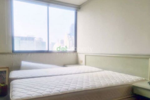 Condominio de 3 dormitorios en Ratchathewi, Bangkok, Tailandia № 47565 - foto 6