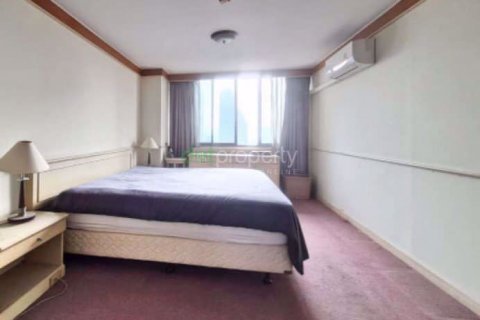Condominio de 3 dormitorios en Ratchathewi, Bangkok, Tailandia № 47565 - foto 5