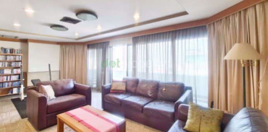 Condominio de 3 dormitorios en Ratchathewi, Bangkok, Tailandia № 47565