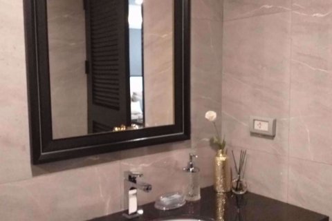 Condominio de 2 dormitorios en Phaya Thai, Bangkok, Tailandia № 47567 - foto 11