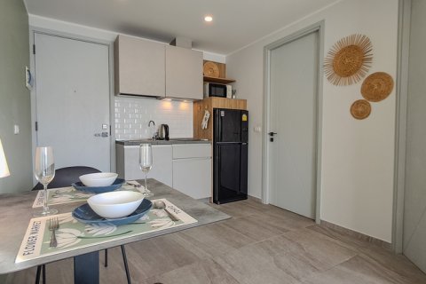 Apartamento de 2 habitaciones en Pattaya, Tailandia № 205821 - foto 4