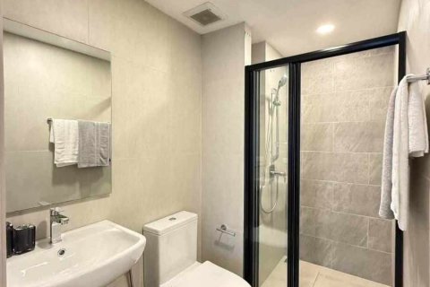 Apartamento de 2 habitaciones en Pattaya, Tailandia № 205822 - foto 3