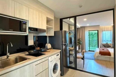 Apartamento de 2 habitaciones en Pattaya, Tailandia № 205822 - foto 2