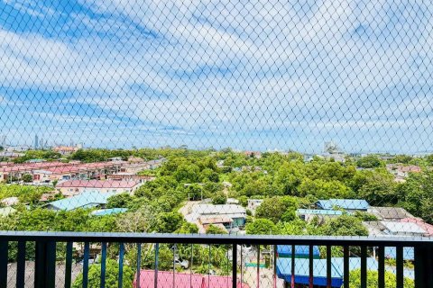 Apartamento de 2 habitaciones en Pattaya, Tailandia № 205824 - foto 15