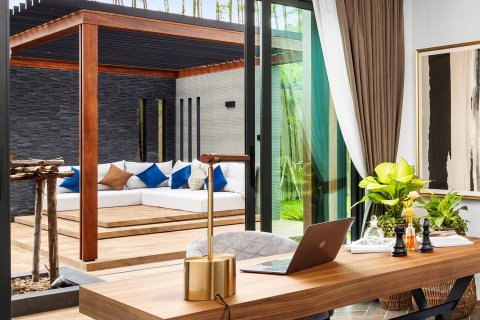 Chalet de 4 dormitorios en Rawai, Tailandia № 166514 - foto 4