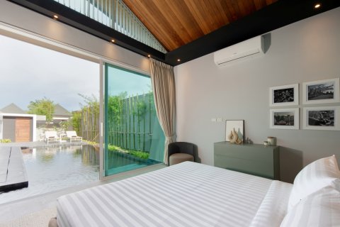 Chalet de 3 dormitorios en Rawai, Tailandia № 166515 - foto 4