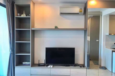 Condominio de 1 dormitorio en Bang Rak, Bangkok, Tailandia № 51449 - foto 2