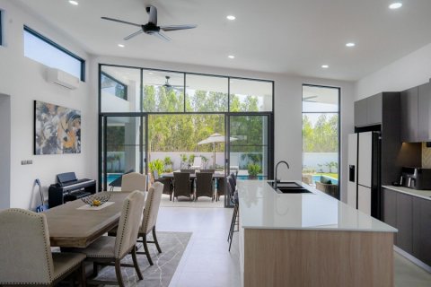 Casa de 4 dormitorios en Hua Hin, Tailandia № 168120 - foto 12