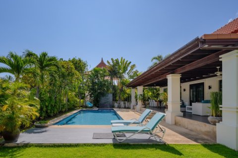Casa de 3 dormitorios en Hua Hin, Tailandia № 168124 - foto 3