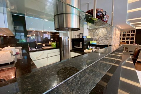 Condominio de 3 dormitorios en Hua Hin, Tailandia № 168355 - foto 16