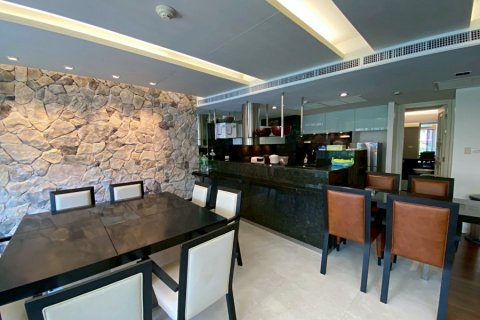Condominio de 3 dormitorios en Hua Hin, Tailandia № 168355 - foto 15