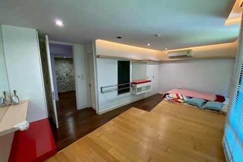Condominio de 3 dormitorios en Hua Hin, Tailandia № 168355 - foto 27