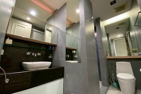 Condominio de 3 dormitorios en Hua Hin, Tailandia № 168355 - foto 26