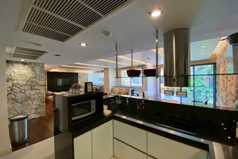 Condominio de 3 dormitorios en Hua Hin, Tailandia № 168355 - foto 17