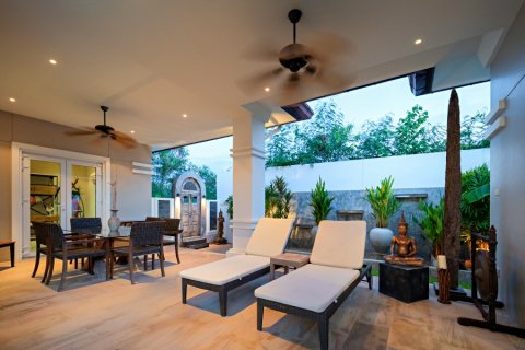 Chalet de 2 dormitorios en Hua Hin, Tailandia № 168388 - foto 7