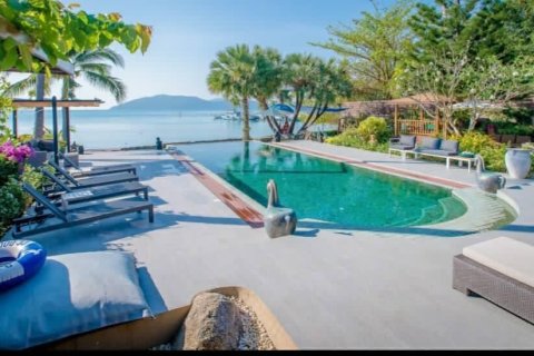 Chalet de 4 dormitorios en Ko Samui, Tailandia № 163537 - foto 21