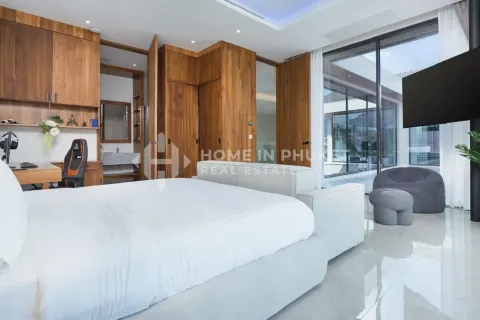 Casa de 5 dormitorios en Rawai, Tailandia № 170365 - foto 17