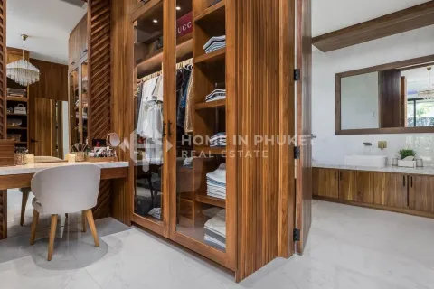 Casa de 5 dormitorios en Rawai, Tailandia № 170365 - foto 15