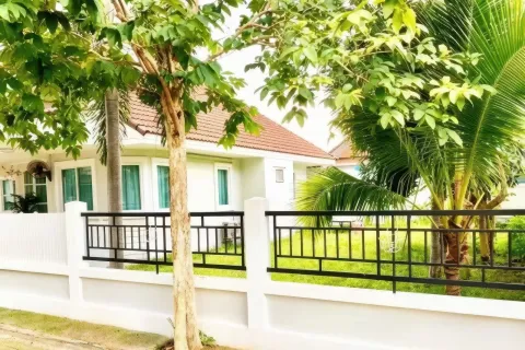 Casa de 3 dormitorios en Pattaya, Tailandia № 170368 - foto 14