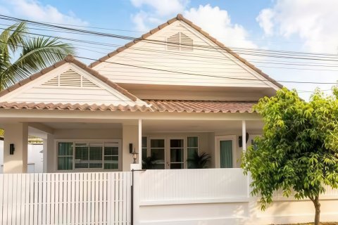 House in Pattaya, Thailand 3 bedrooms № 170368