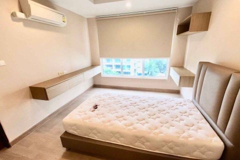 Condominio de 4 dormitorios en Watthana, Bangkok, Tailandia № 208484 - foto 3