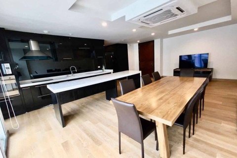 Condominio de 4 dormitorios en Watthana, Bangkok, Tailandia № 208484 - foto 8