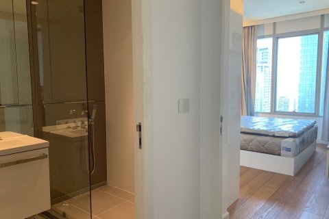 Condominio de 2 dormitorios en Pathum Wan, Bangkok, Tailandia № 208480 - foto 15