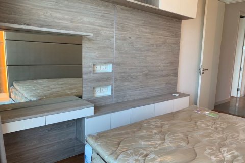 Condominio de 2 dormitorios en Pathum Wan, Bangkok, Tailandia № 208480 - foto 19