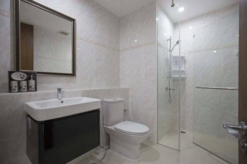 Condominio de 3 dormitorios en Khlong Toei, Bangkok, Tailandia № 208482 - foto 6